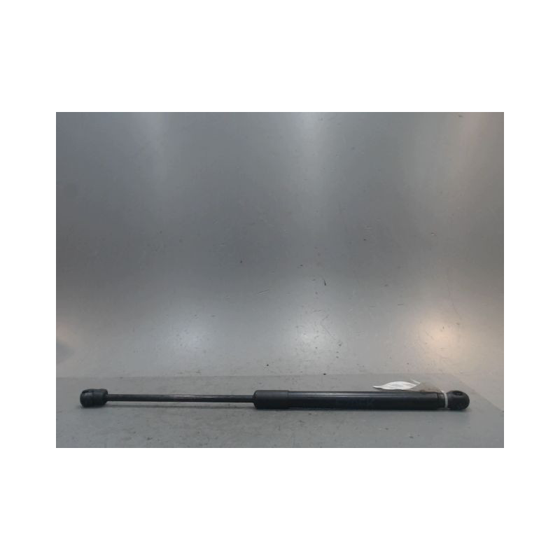 VERIN CAPOT D B.M.W. X5