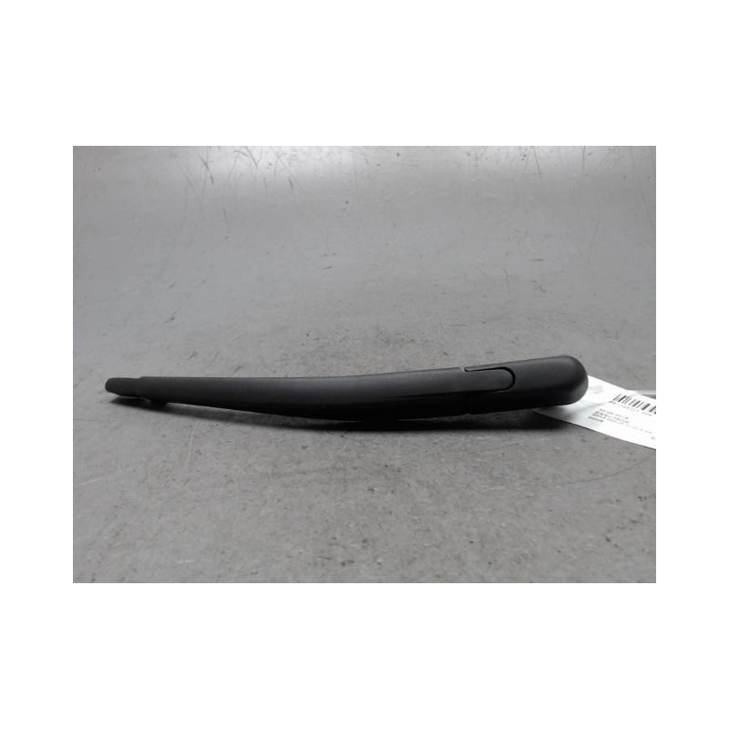 BRAS ESSUIE-GLACE ARRIERE PEUGEOT 208
