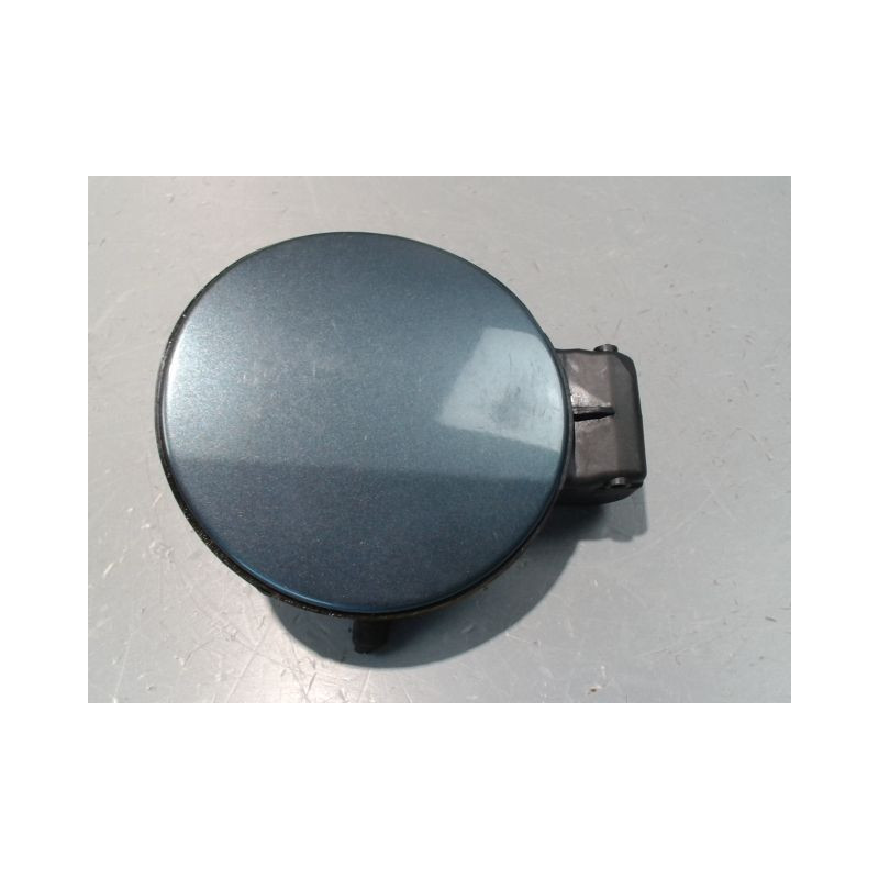 VOLET DE TRAPPE CARBURANT SKODA FABIA 2004-2007