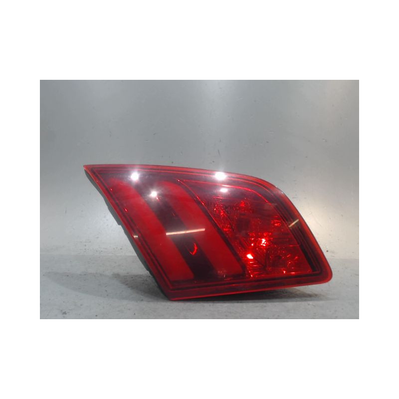 FEU ARRIERE INTERIEUR GAUCHE PEUGEOT 308