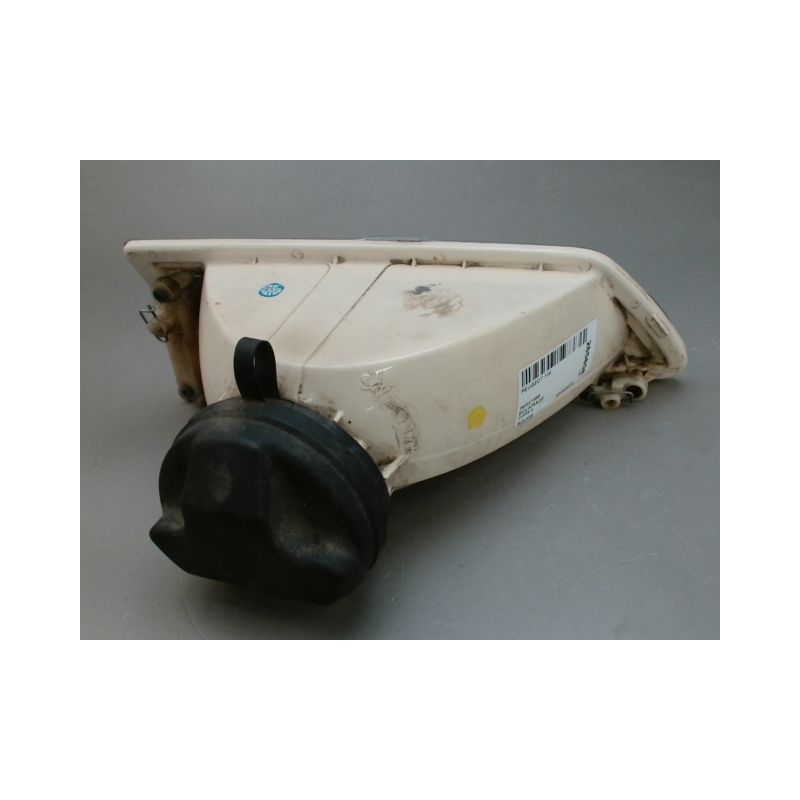 PHARE GAUCHE PEUGEOT 106