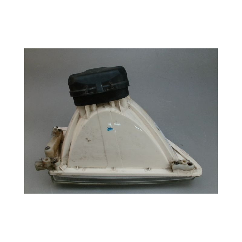 PHARE GAUCHE PEUGEOT 106