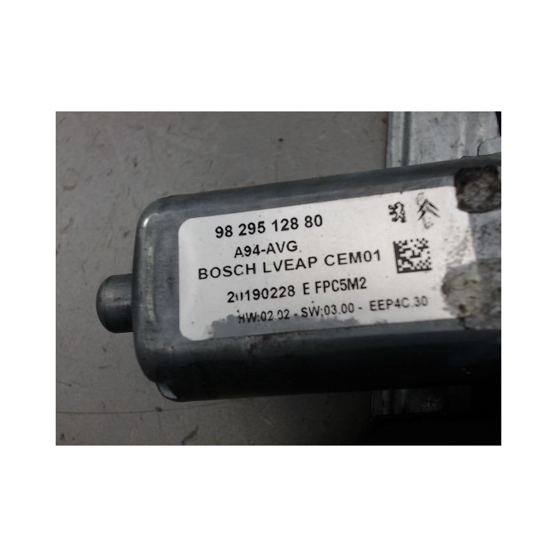 MECANISME LEVE-GLACE AVANT GAUCHE PEUGEOT 2008