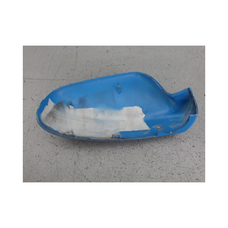 CARENAGE RETROVISEUR EXTERIEUR GAUCHE PEUGEOT 307