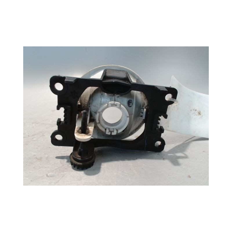 PHARE ANTIBROUILLARD AVANT DROIT PEUGEOT 207 3P