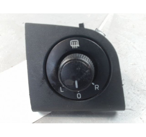 COMMANDE RETROVISSEUR EXT ELECTRIQUE