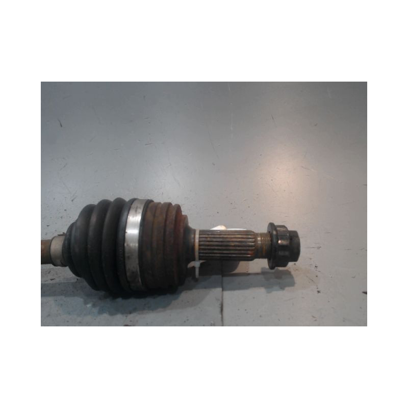 TRANSMISSION AVANT GAUCHE PEUGEOT 107 1.0