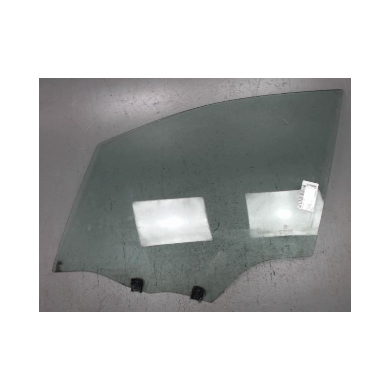 GLACE PORTE AVG PEUGEOT 208