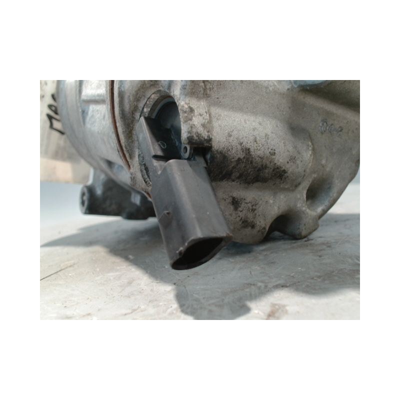 COMPRESSEUR AIR CONDITIONNE AUDI A4 2004-