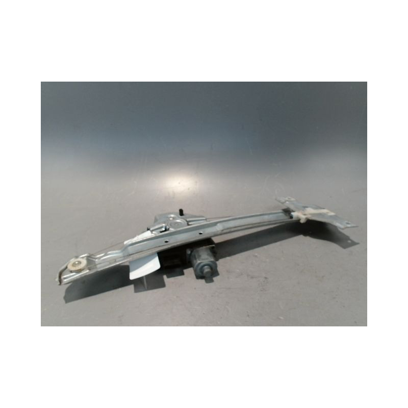 MECANISME+MOTEUR LEVE-GLACE AVANT GAUCHE PEUGEOT 2008