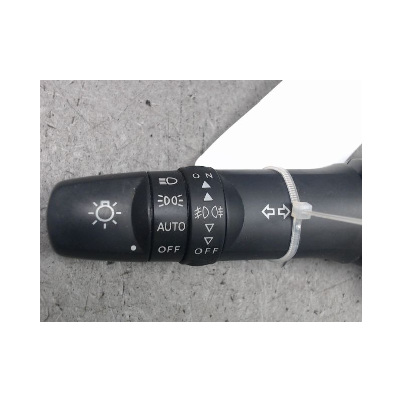 COMMANDE CLIGNOTANT PEUGEOT ION