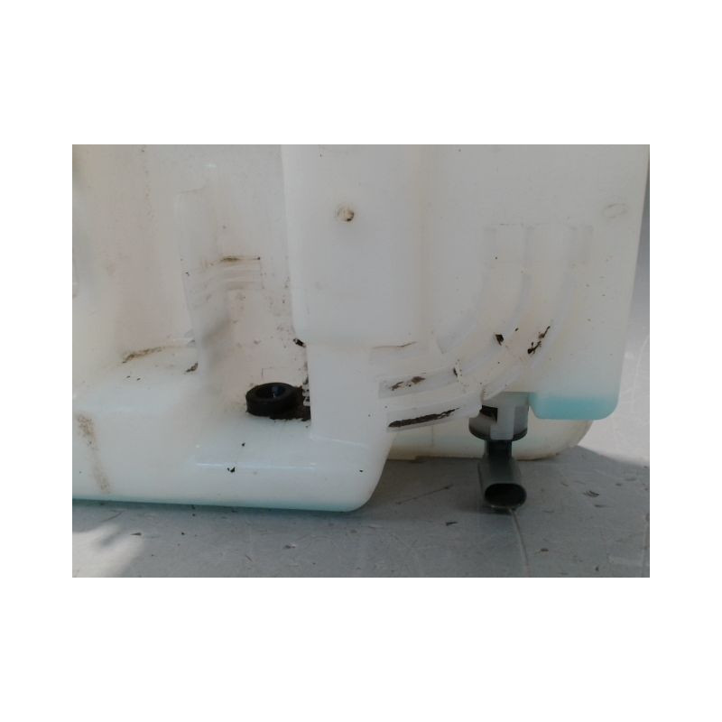 RESERVOIR LAVE-GLACE AVANT BMW SERIE 5 (E60) 2003-