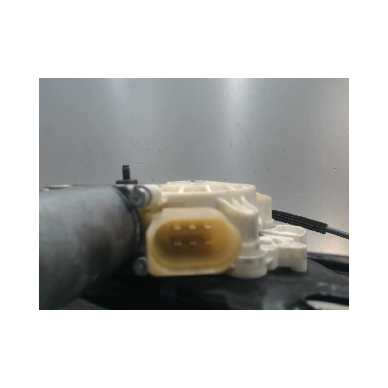 MECANISME+MOTEUR LEVE-GLACE AVANT DROIT B.M.W. X5