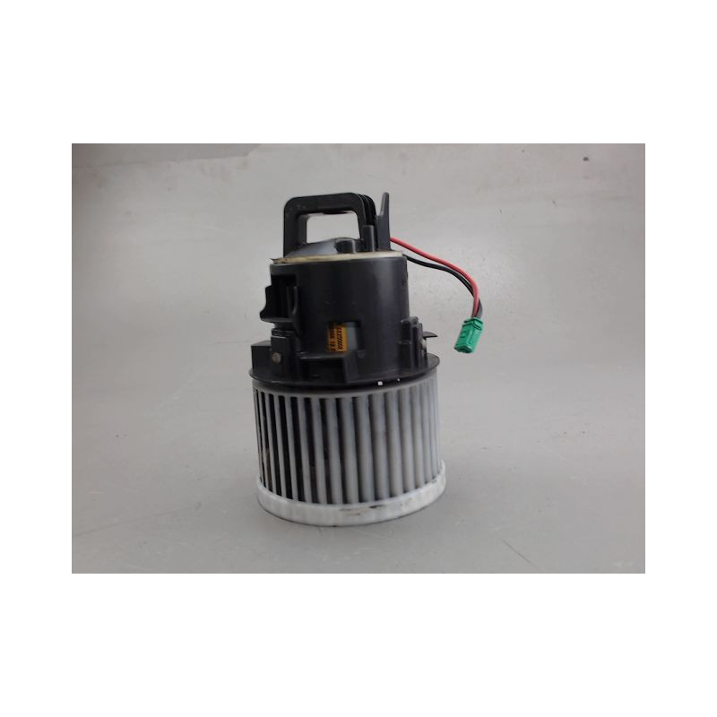 MOTEUR VENTILATEUR CHAUFFAGE PEUGEOT 308