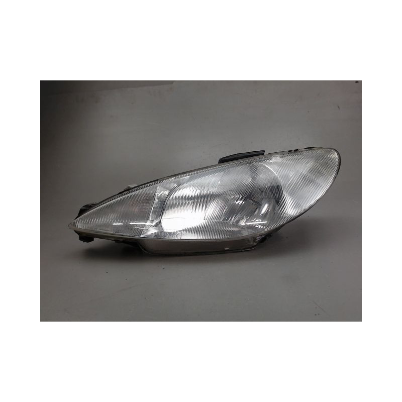 PHARE GAUCHE PEUGEOT 206