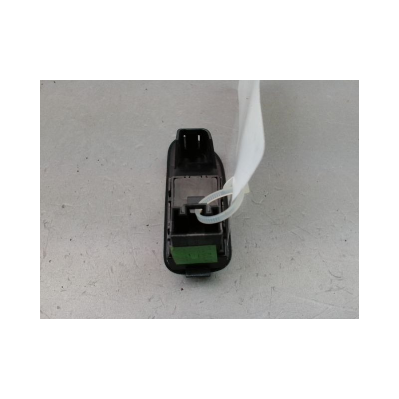 COMMANDE LEVE-GLACE PORTE ARD VOLKSWAGEN GOLF VI (1K) 2008-2013