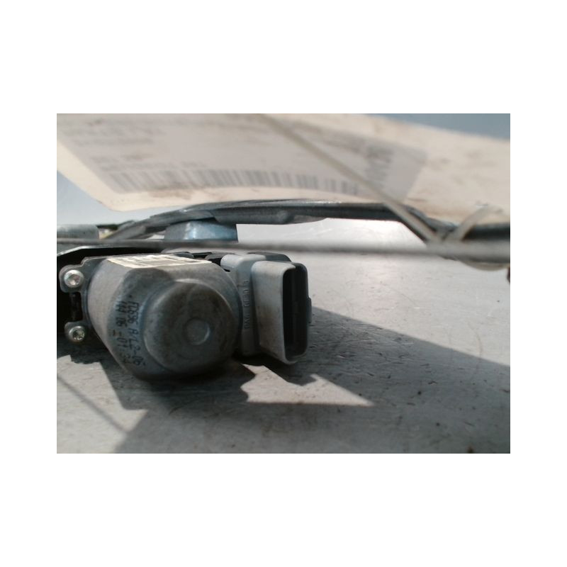 MECANISME+MOTEUR LEVE-GLACE AVANT GAUCHE PEUGEOT 207 3P