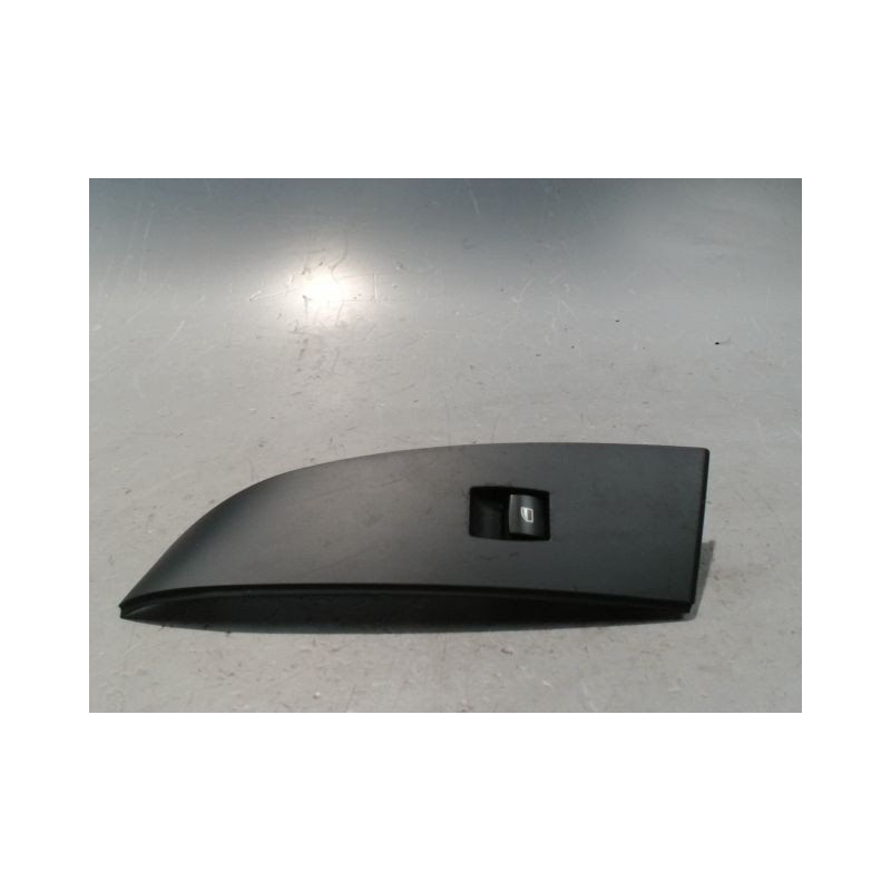 COMMANDE LEVE-GLACE PORTE AVD BMW SERIE 5 (E60) 2003-