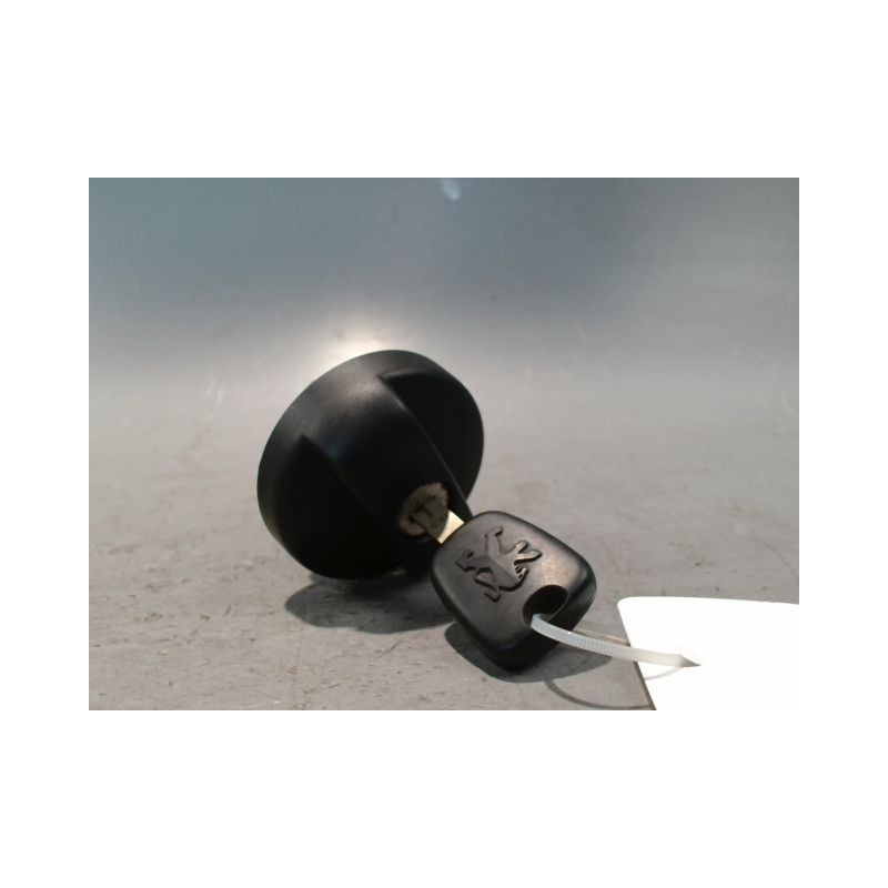 BOUCHON RESERVOIR A CARBURANT PEUGEOT 307 SW 2005-