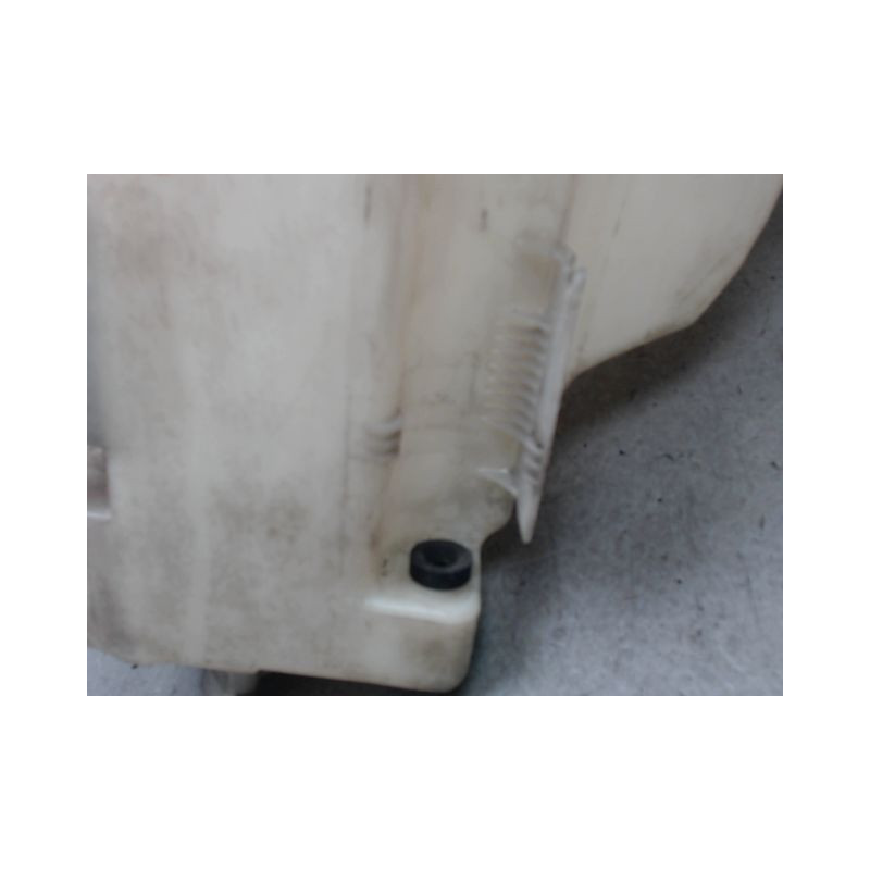 RESERVOIR LAVE-GLACE AVANT B.M.W. SERIE 3