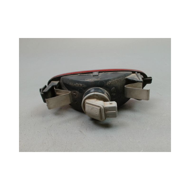 FEU BROUILLARD CENTRAL ARRIERE PEUGEOT 206 1998-2009