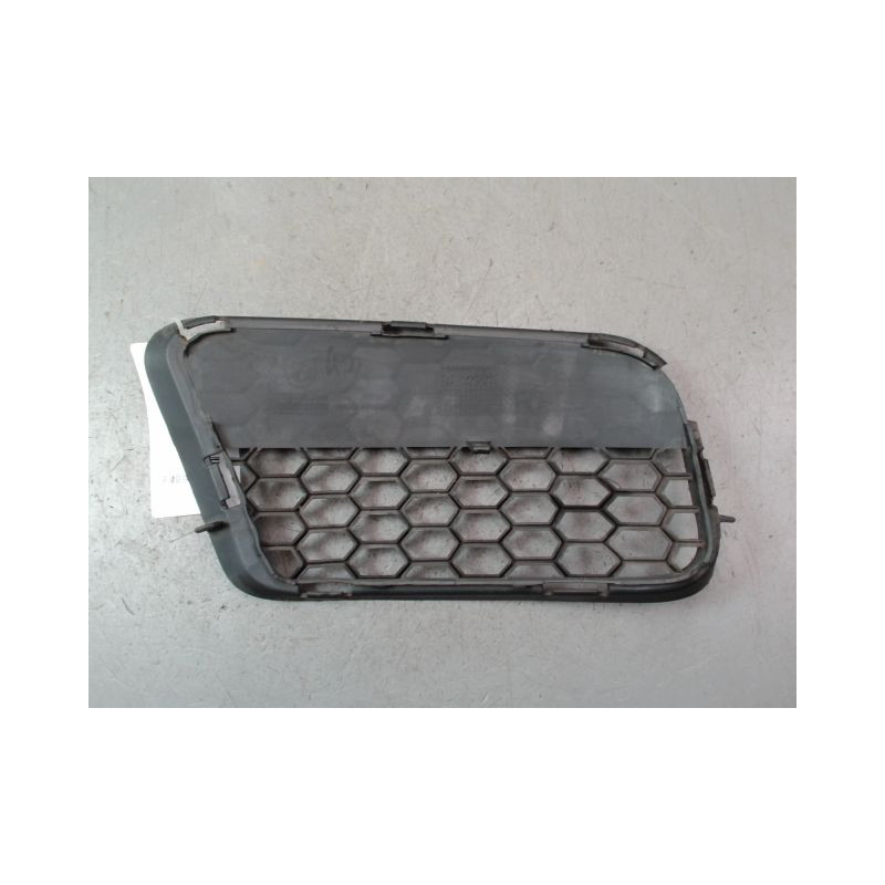 GRILLE VENTILATION PARE-CHOC AVD BMW X1