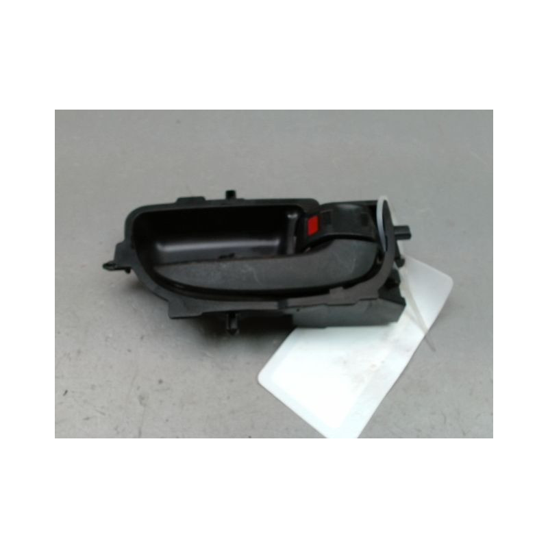 POIGNEE INTERIEURE PORTE AVANT DROIT PEUGEOT 108