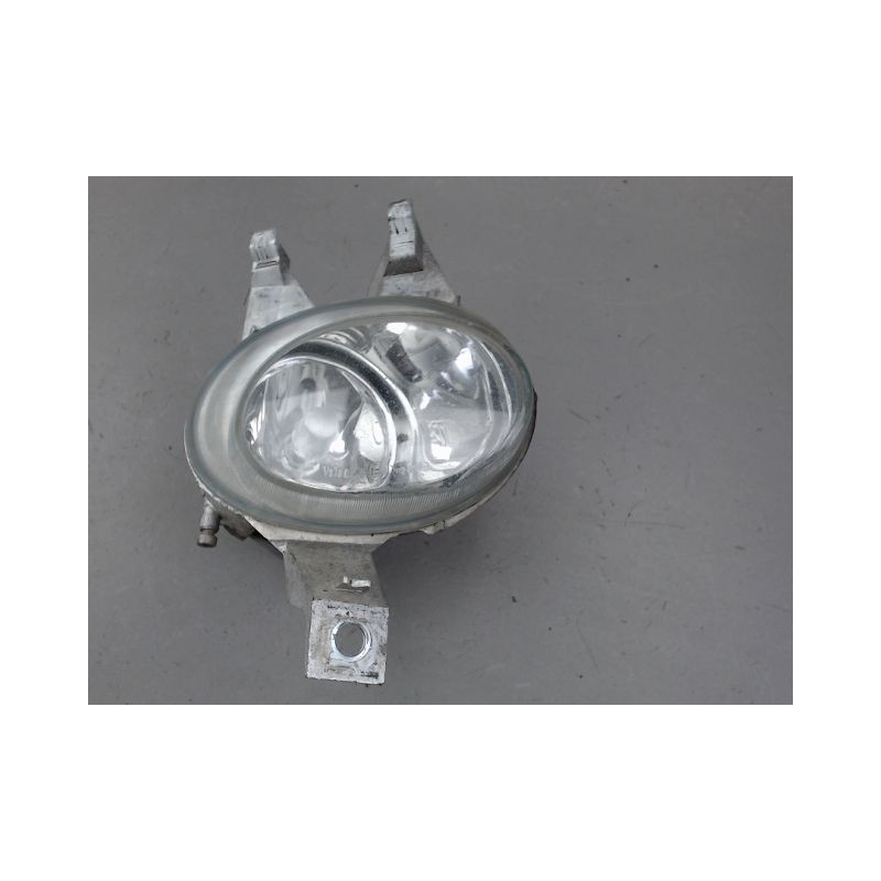 PHARE ANTIBROUILLARD AVANT DROIT PEUGEOT 206