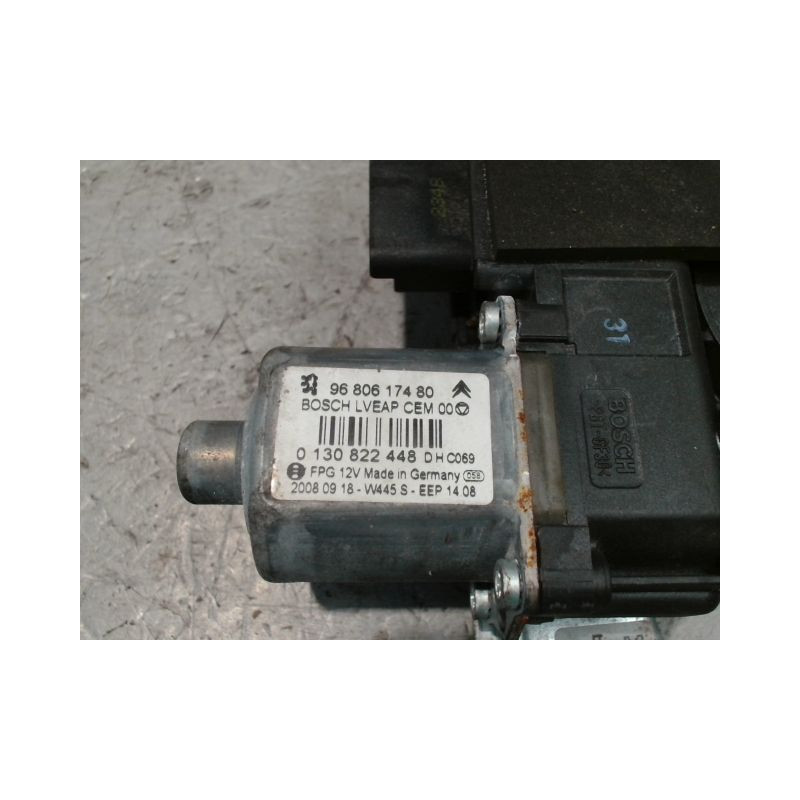 MECANISME+MOTEUR LEVE-GLACE ARRIERE DROIT PEUGEOT 308 SW 2008-