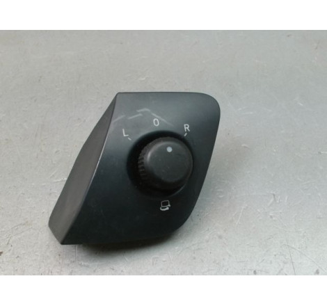 COMMANDE RETROVISSEUR EXT ELECTRIQUE