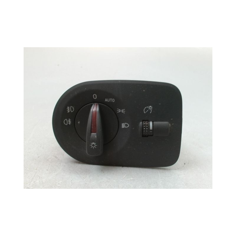 INTERIEUR COMMANDE PHARES SEAT IBIZA IV Phase 2 (6J) 2012-...