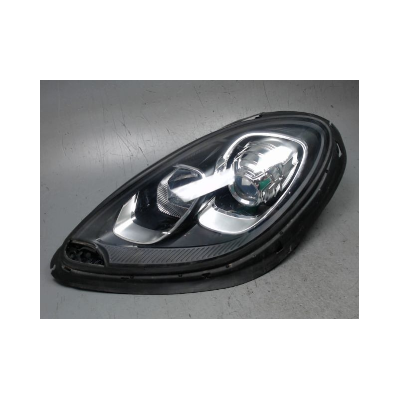 PHARE GAUCHE PORSCHE MACAN