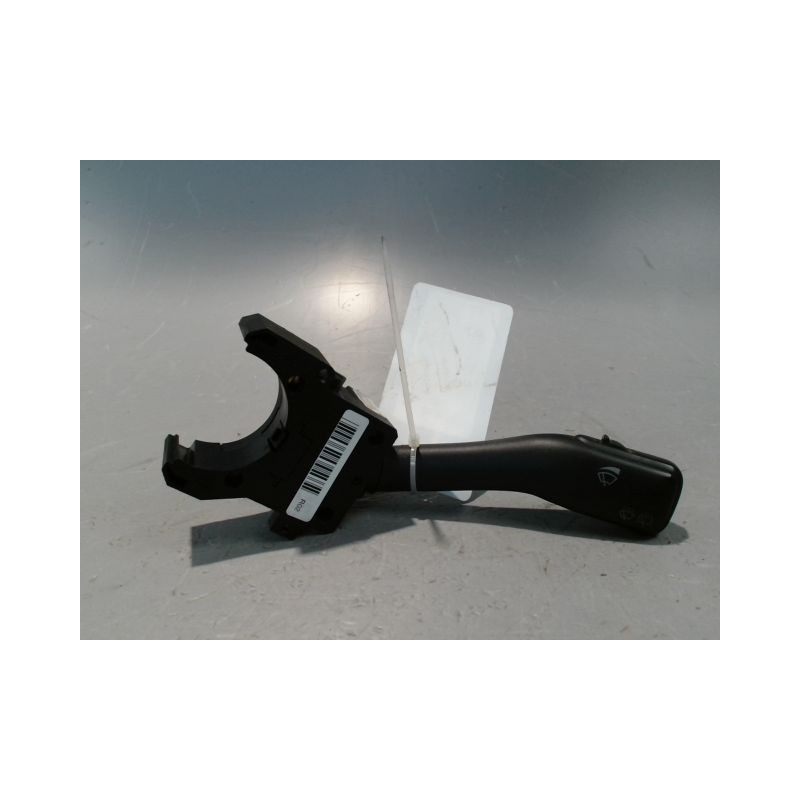 COMMANDE ESSUIE GLACE SKODA FABIA 2004-2007