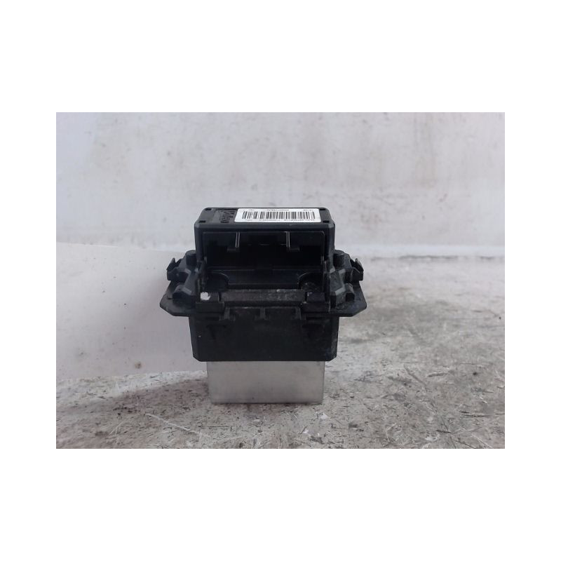RESISTANCE DE CHAUFFAGE PEUGEOT 208