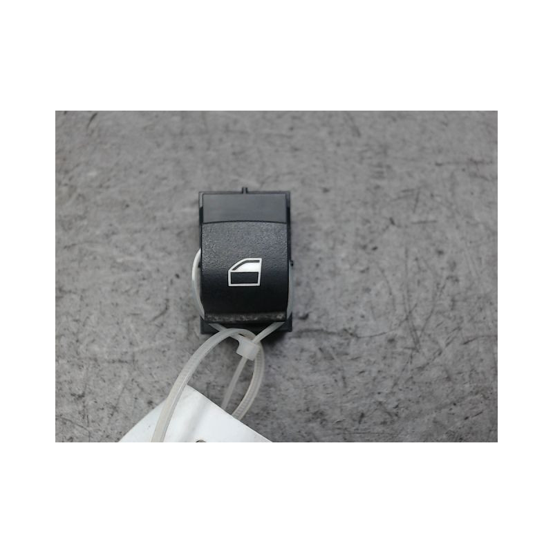 COMMANDE LEVE-GLACE PORTE AVD B.M.W. SERIE 4