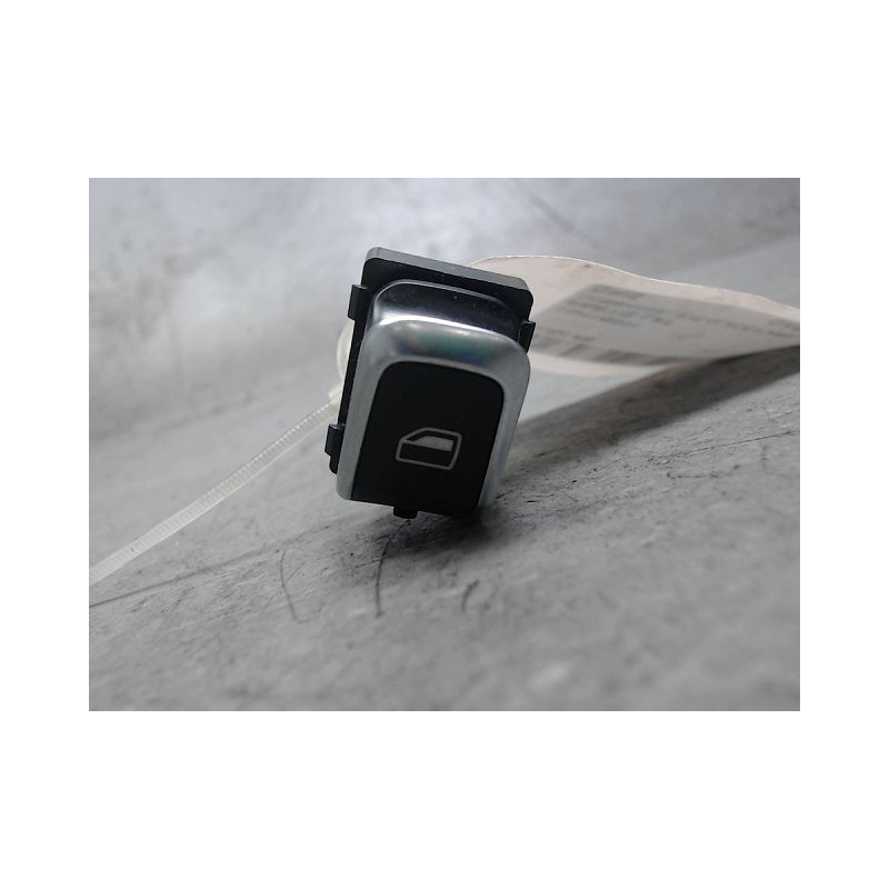 COMMANDE LEVE-GLACE PORTE ARG AUDI A6