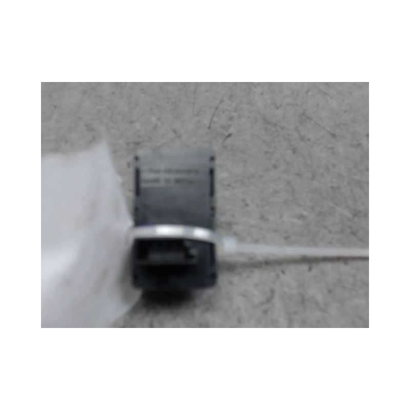 COMMANDE LEVE-GLACE PORTE ARG B.M.W. SERIE 5