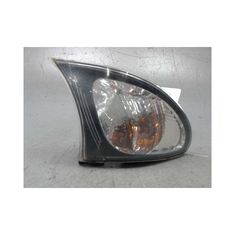 CLIGNOTANT DROIT B.M.W. SERIE 3