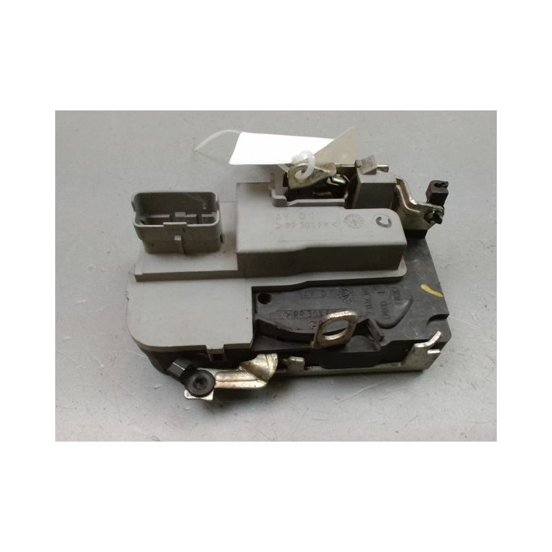 SYSTEME CONDAMNATION AVANT DROIT PEUGEOT 206 + 2009-2013