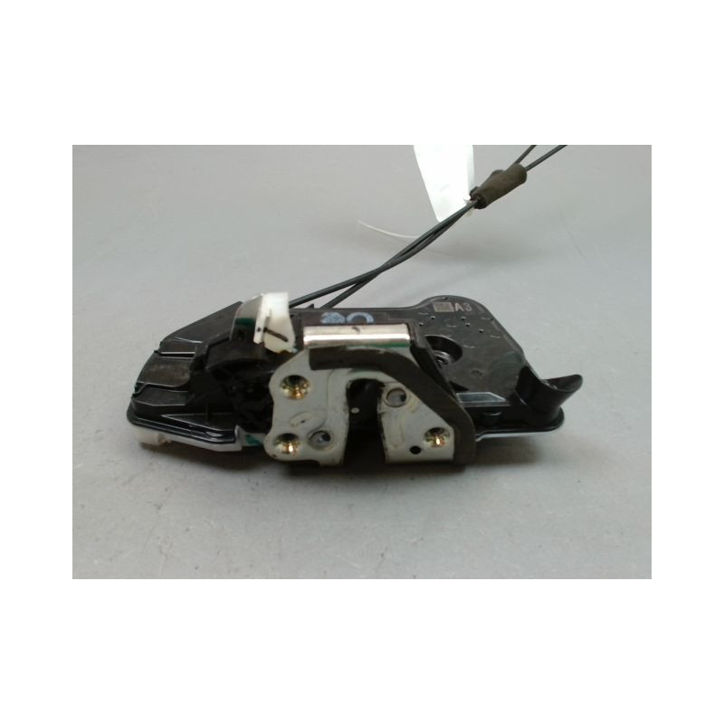 SYSTEME CONDAMNATION AVANT GAUCHE PEUGEOT 108