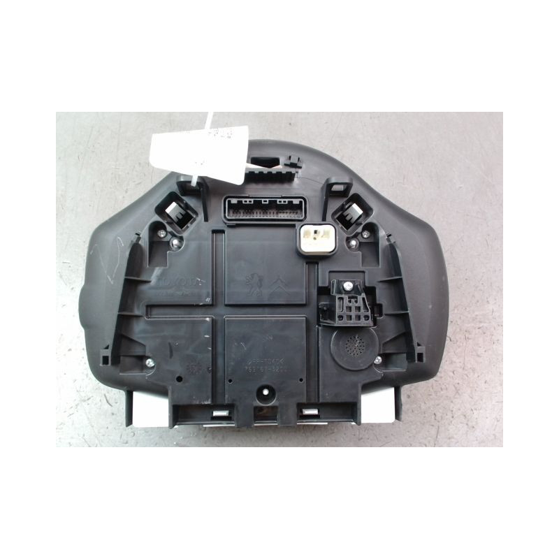 BLOC COMPTEURS PEUGEOT 108