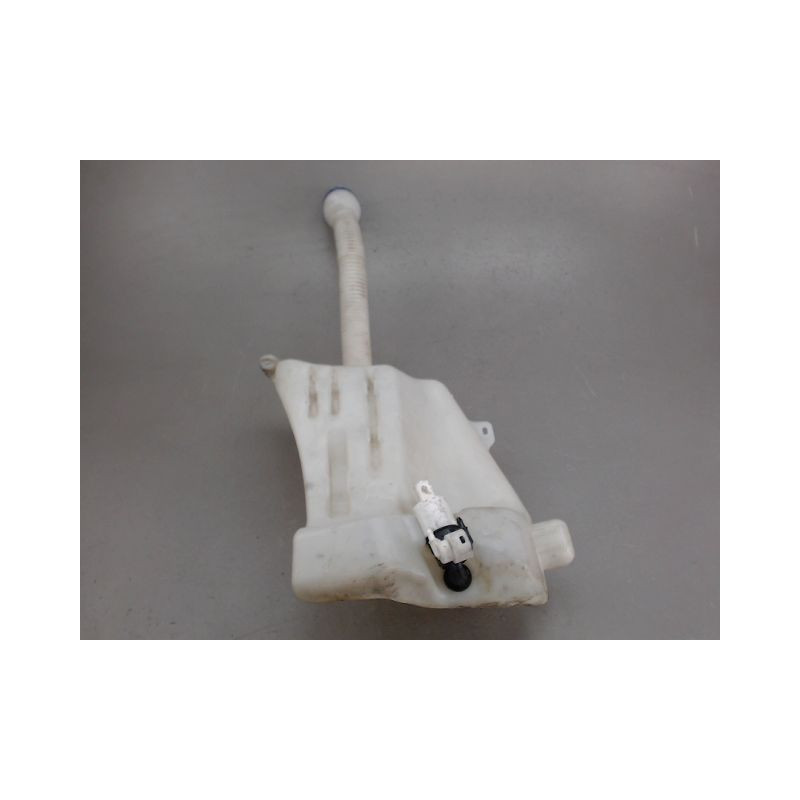 RESERVOIR LAVE-GLACE AVANT CITROEN C4