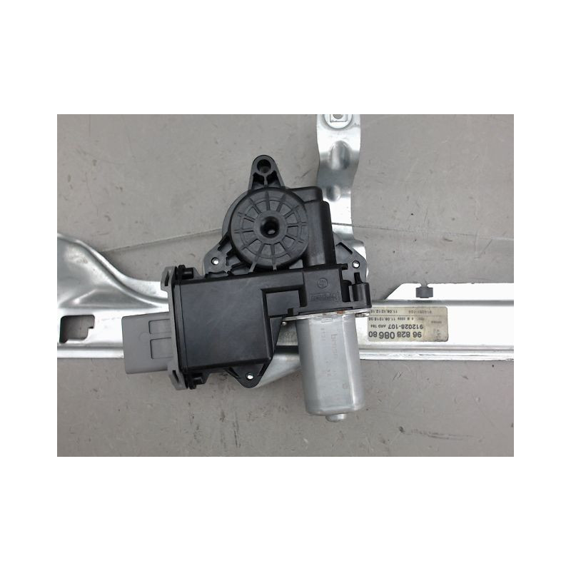 MECANISME LEVE-GLACE ARRIERE DROIT PEUGEOT 3008