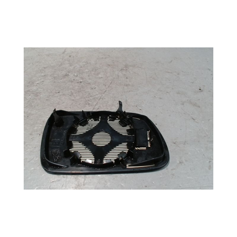 GLACE RETROVISEUR EXT G PEUGEOT 407