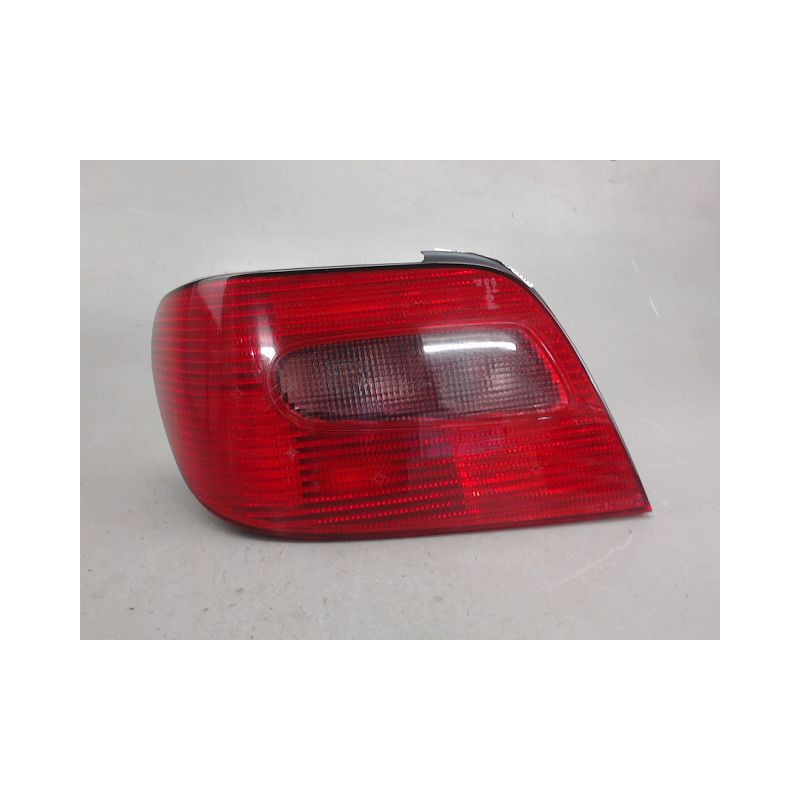 FEU ARRIERE GAUCHE  CITROEN XSARA