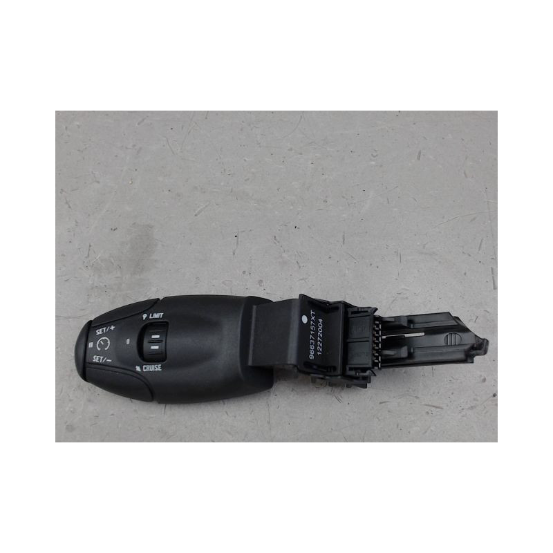 COMMANDE REGULATEUR/LIMITATEUR VITESSE PEUGEOT 5008