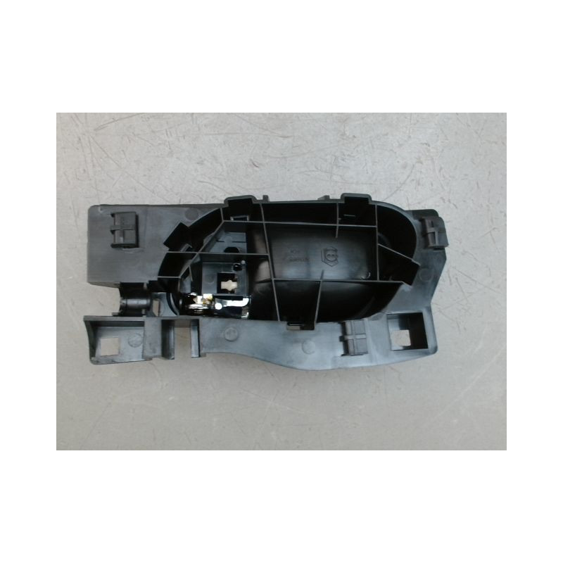 POIGNEE INTERIEURE PORTE ARRIERE DROIT CITROEN C4
