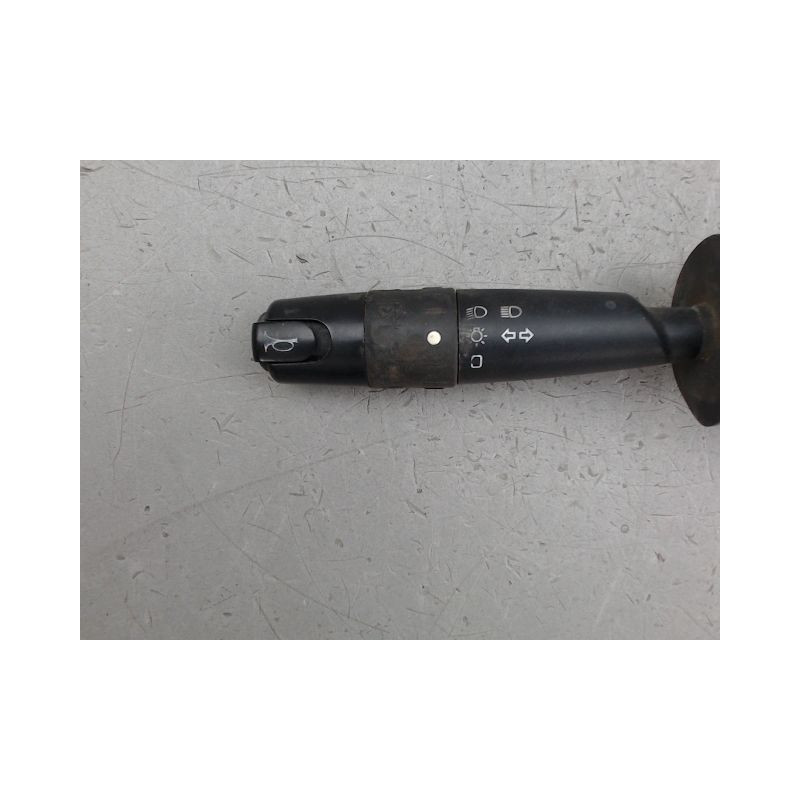 COMMANDE CLIGNOTANT PEUGEOT 405
