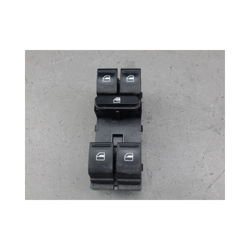 COMMANDE LEVE-GLACE PORTE AVG VOLKSWAGEN PASSAT