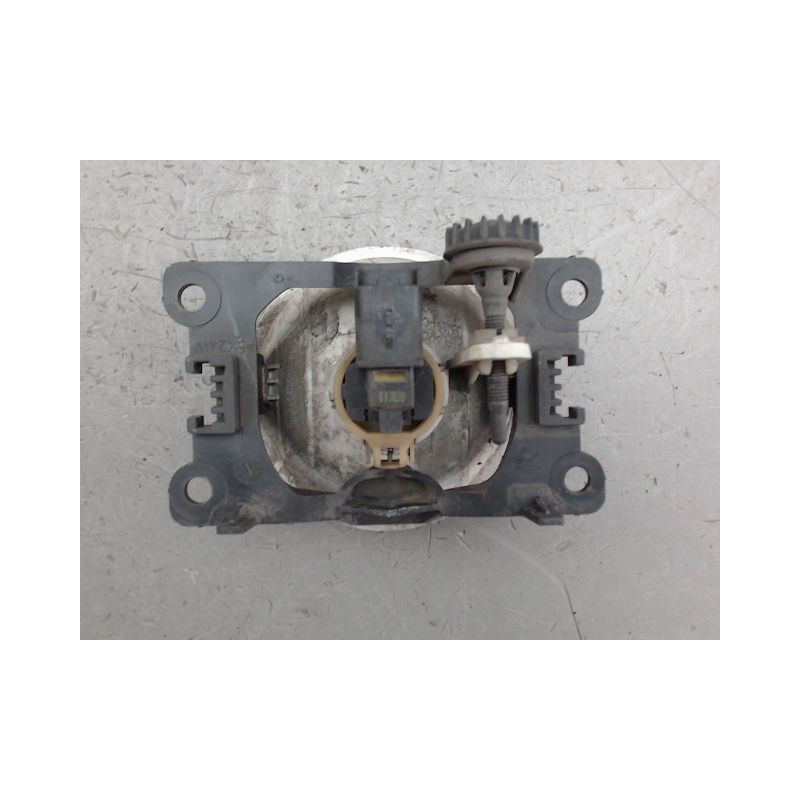 PHARE ANTIBROUILLARD AVANT DROIT PEUGEOT 5008